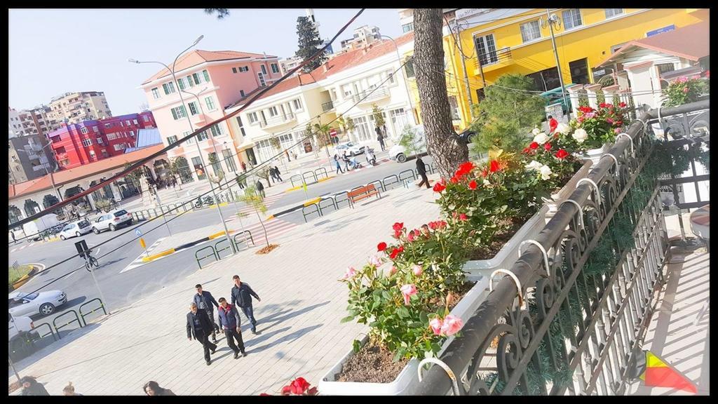 Jolly City Center Hotel Tirana Exterior foto