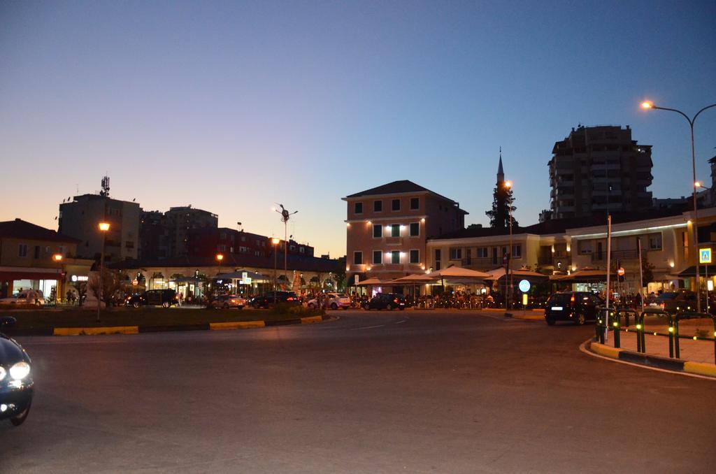 Jolly City Center Hotel Tirana Exterior foto